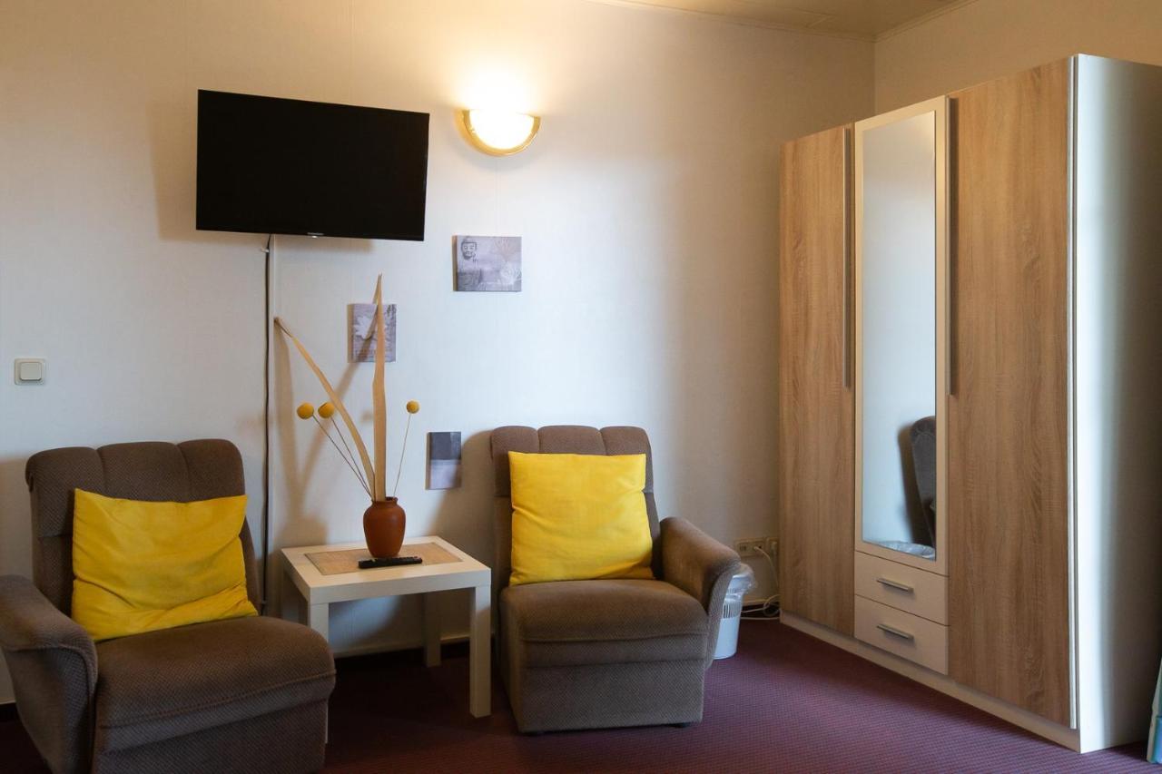 Hotel Schlosshof Dolgesheim 외부 사진