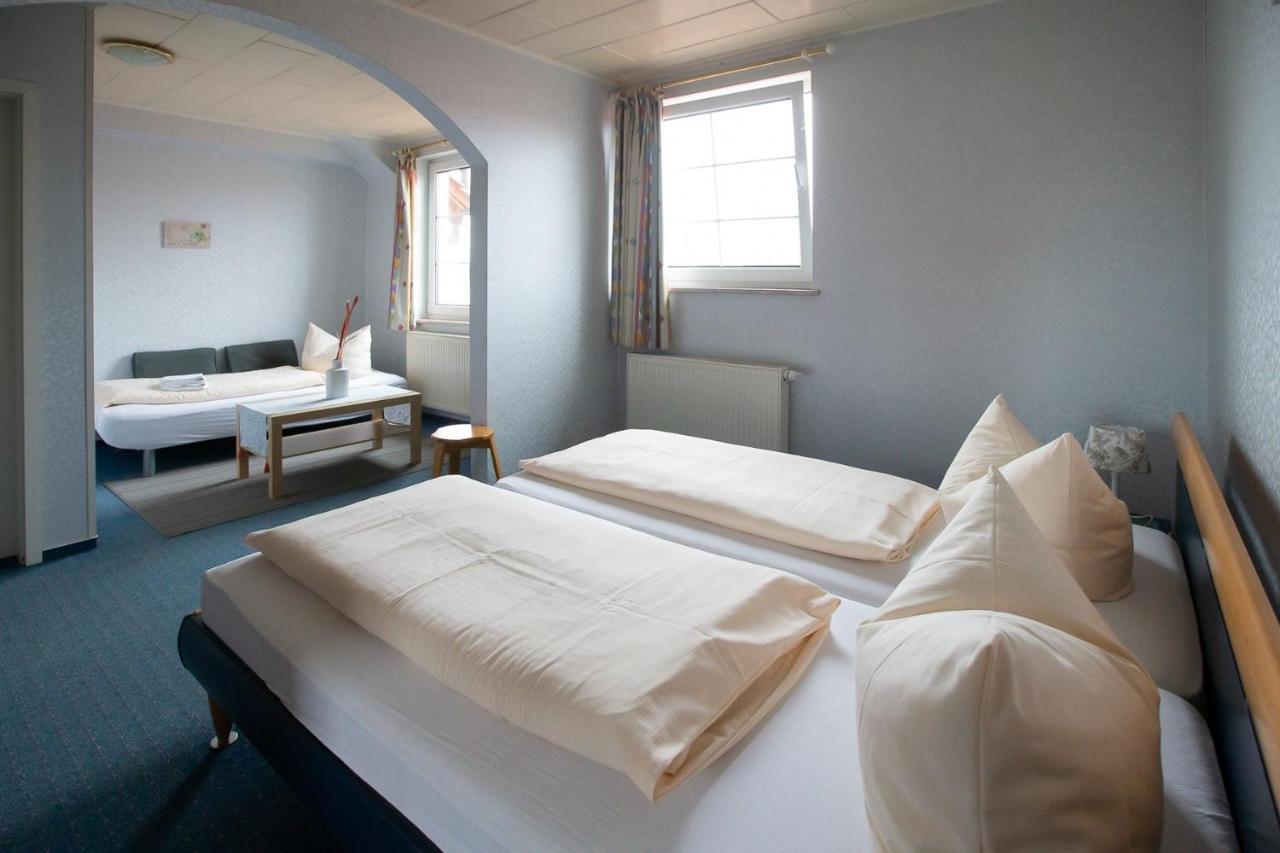 Hotel Schlosshof Dolgesheim 외부 사진