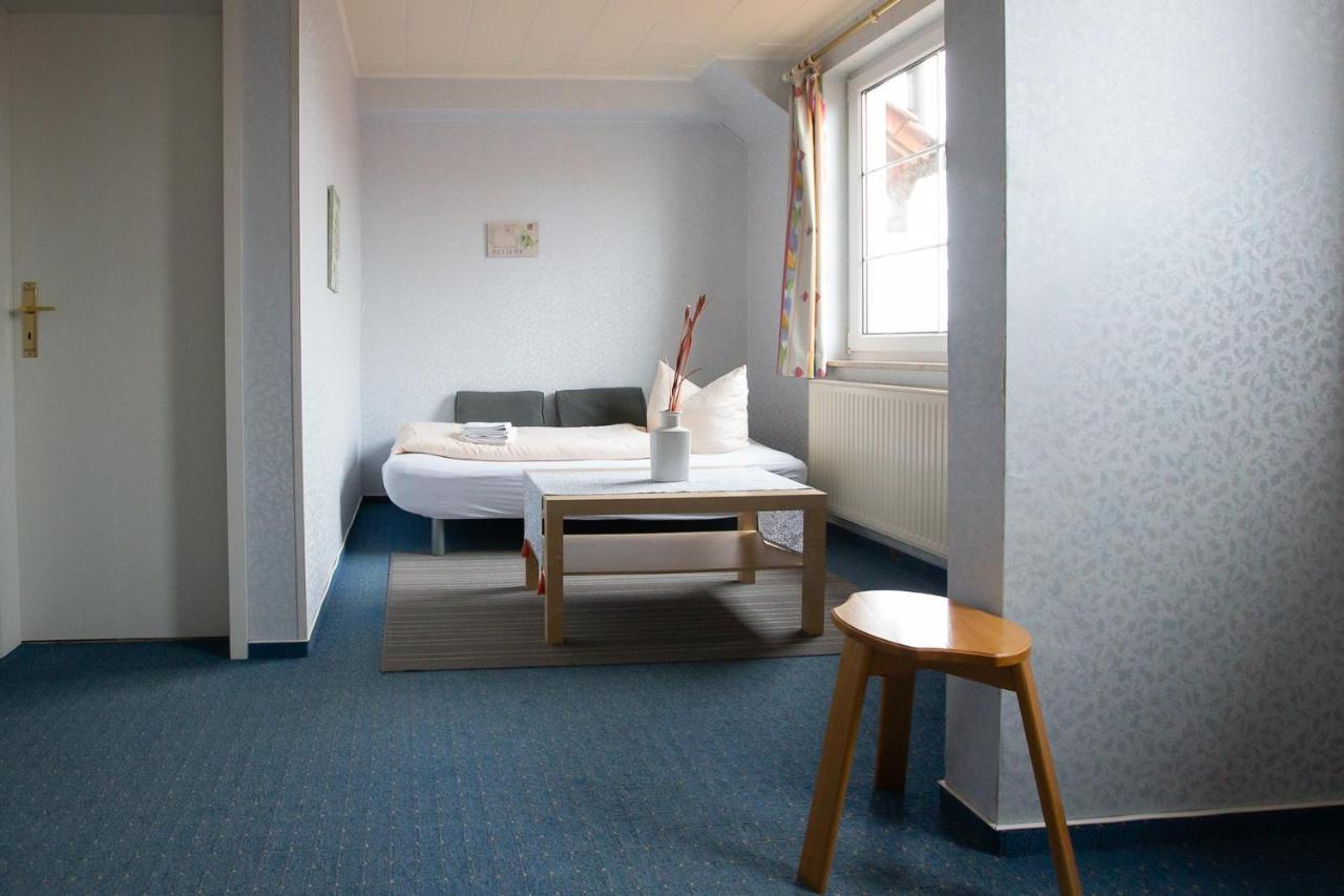 Hotel Schlosshof Dolgesheim 외부 사진